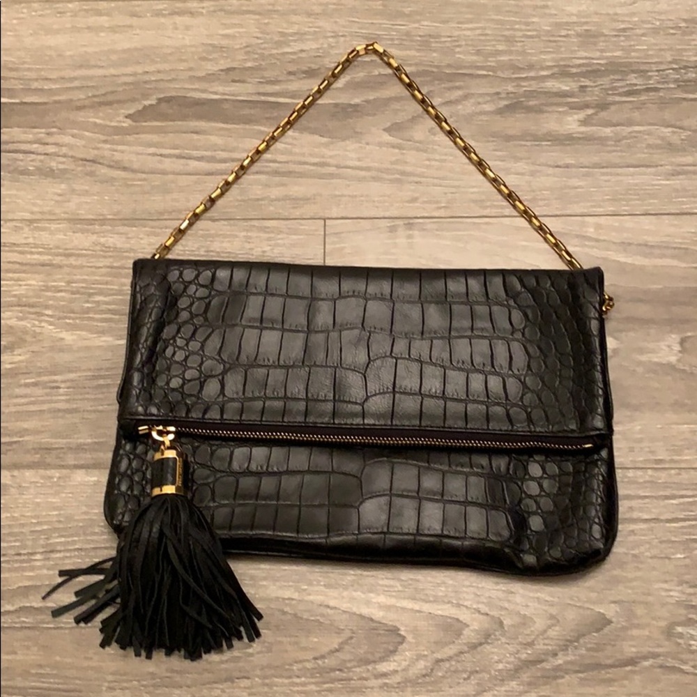 Micheal Kors Black Leather Clutch. - Picture 2 of 4
